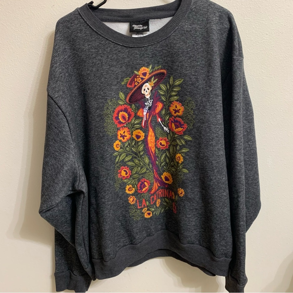 Women’s Dia De Los Muertos sweatshirt